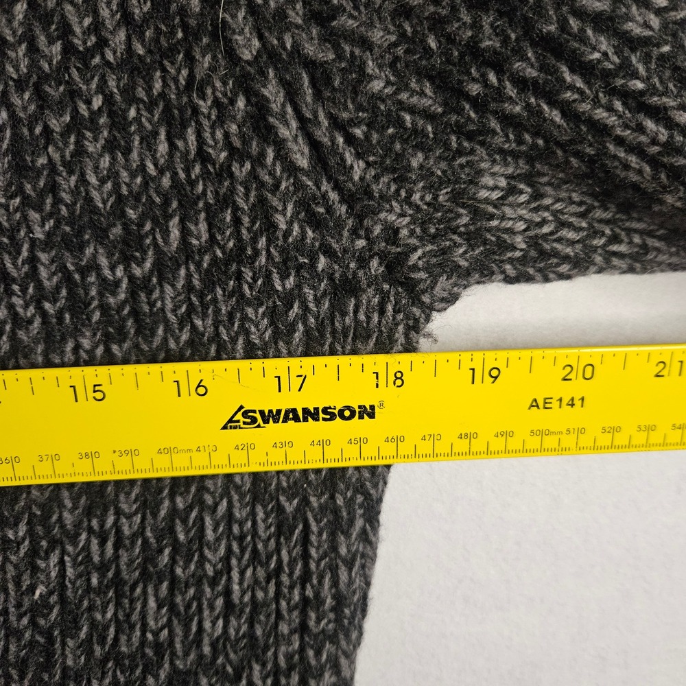 Patagonia Womens XL Gray 100% Wool Chunky Knit Snap Front Cardigan Sweater 51100 - Picture 9 of 12